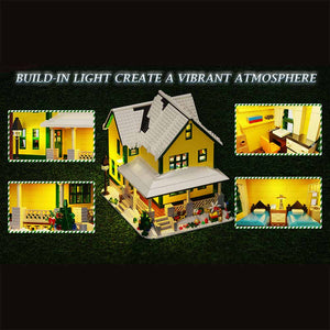 Classic Holiday House Building Block Set