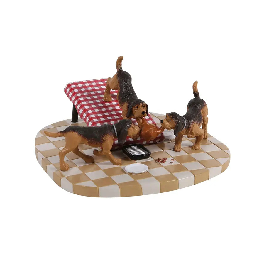 Turkey for the Hounds – A Christmas Story Village Dept 56 – Red